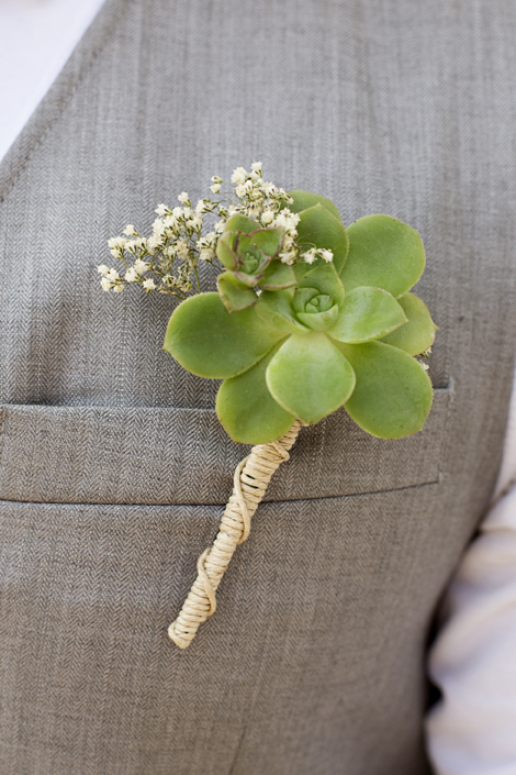 ​succulent boutonniere&nbsp;